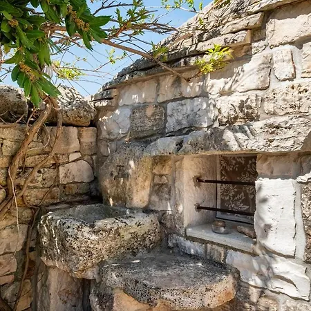 Panoramic Trullo Di Michele La Correggia