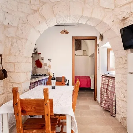 בית נופש Panoramic Trullo Di Michele *