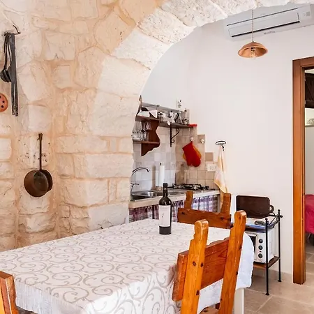 בית נופש Panoramic Trullo Di Michele