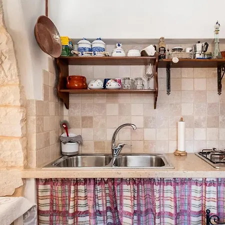 Panoramic Trullo Di Michele בית נופש La Correggia