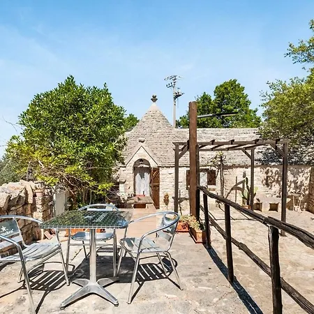 בית נופש Panoramic Trullo Di Michele La Correggia