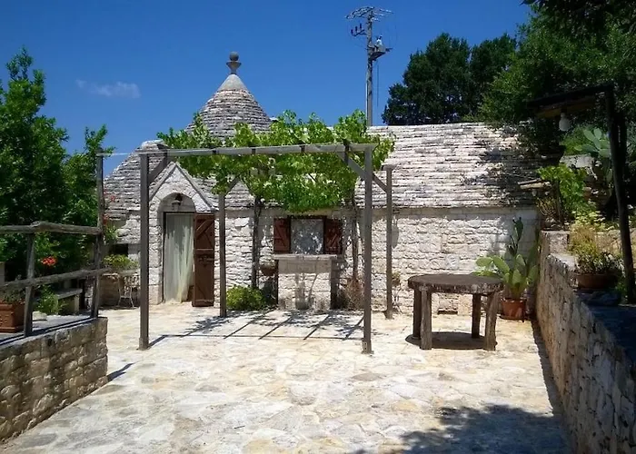 Panoramic Trullo Di Michele Holiday home *