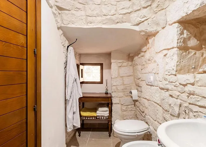 Holiday home Panoramic Trullo Di Michele La Correggia