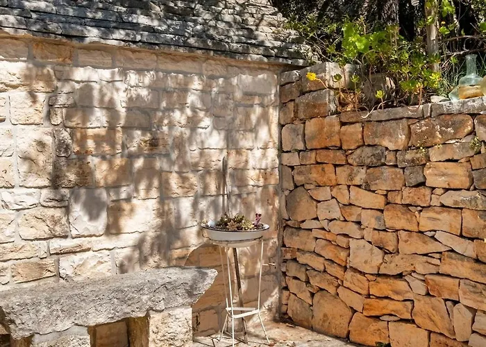 Vakantiehuis Panoramic Trullo Di Michele *